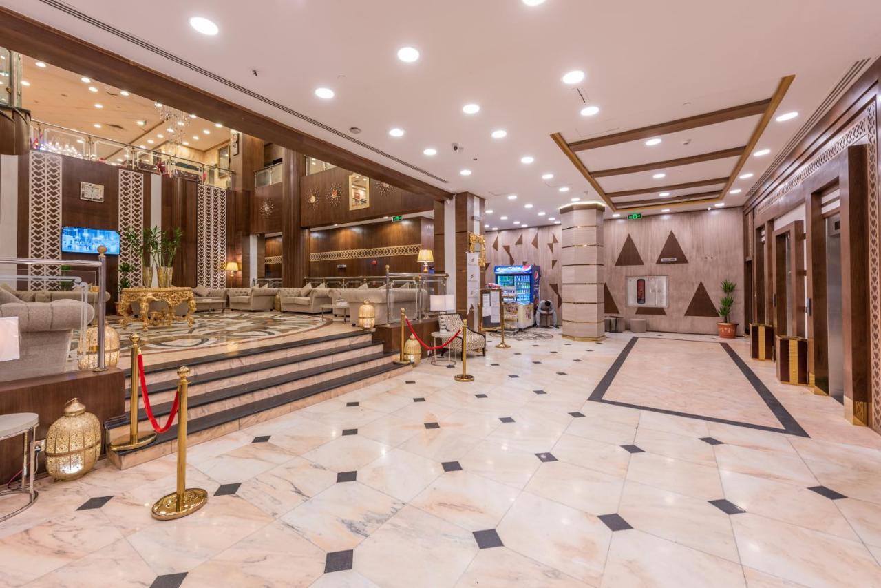 Grand Zowar Medina